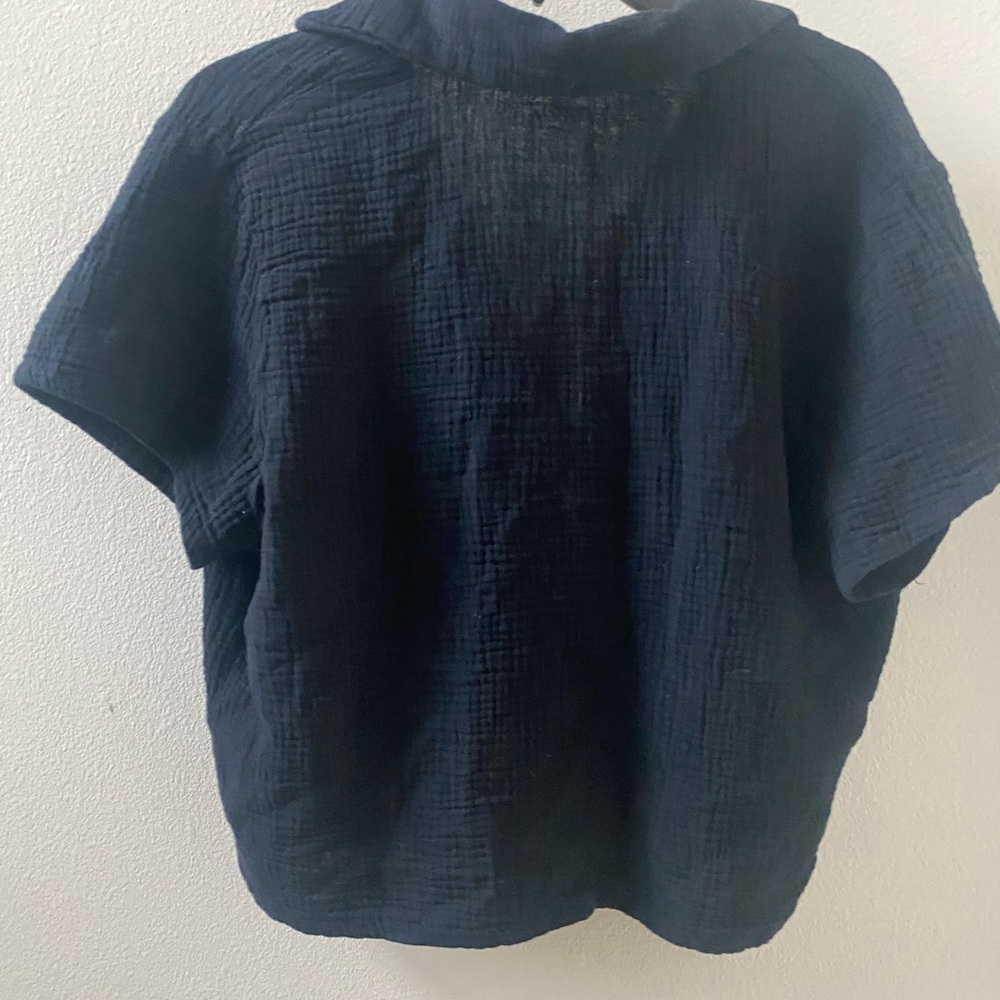 Born Black Short-Sleeve Button-Front Cropped Shirt - Picture 4 of 5